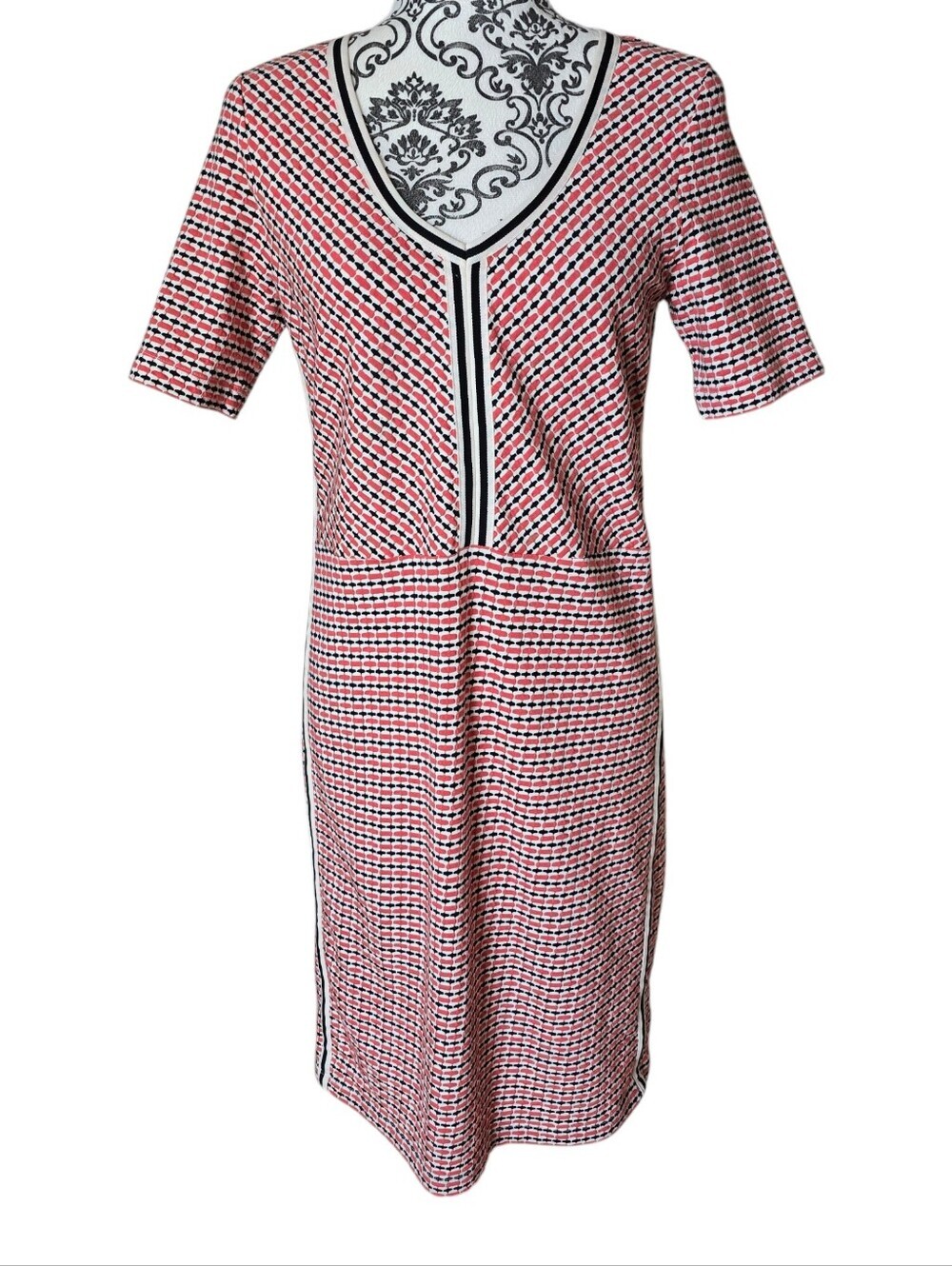 Sandwich short sleeve dress size medium